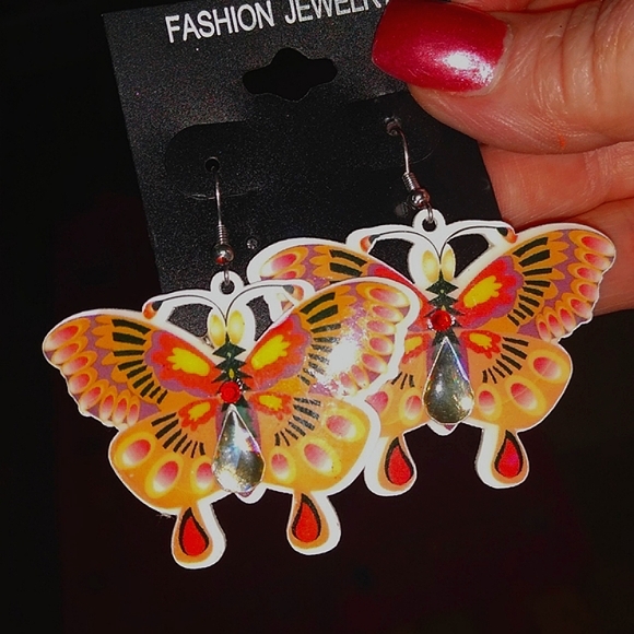 Butterfly Boho Novelty Earrings - Picture 3 of 9